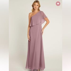 AZAZIE LIZZY

A-Line One Shoulder Chiffon Floor-Length Dress Dusty Rose
NWT